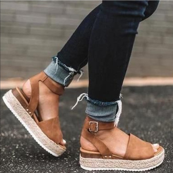 Tan Espadrilles Platform Sandals Platform - Picture 2 of 7